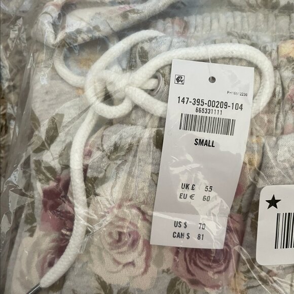 NWT ABERCROMBIE HIGH RISE WIDE LEG GREY SWEATPANTS FLORAL--SMALL--IN PACKAGING - Picture 6 of 7